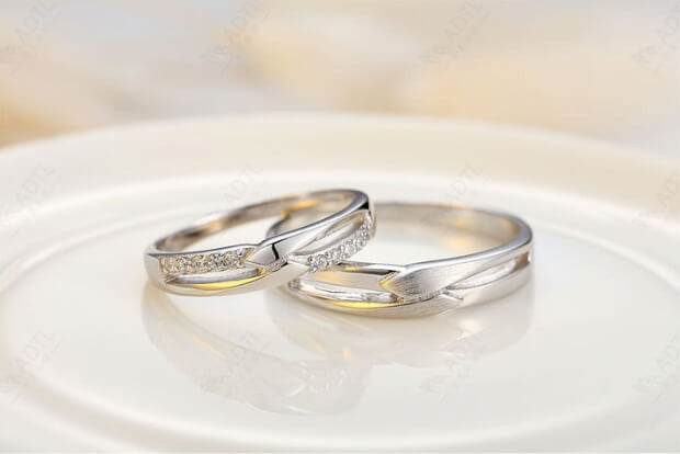 Sweet Affection Couple Rings