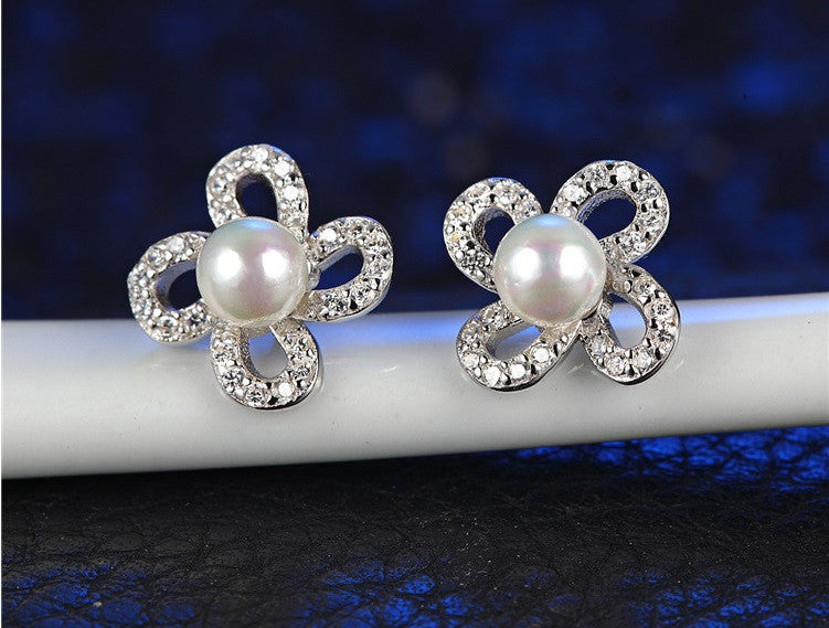 Flawless Pearl Stud Earrings