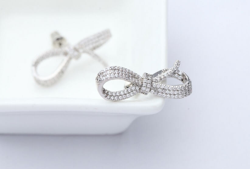 Bowknot Rendezvous Earrings