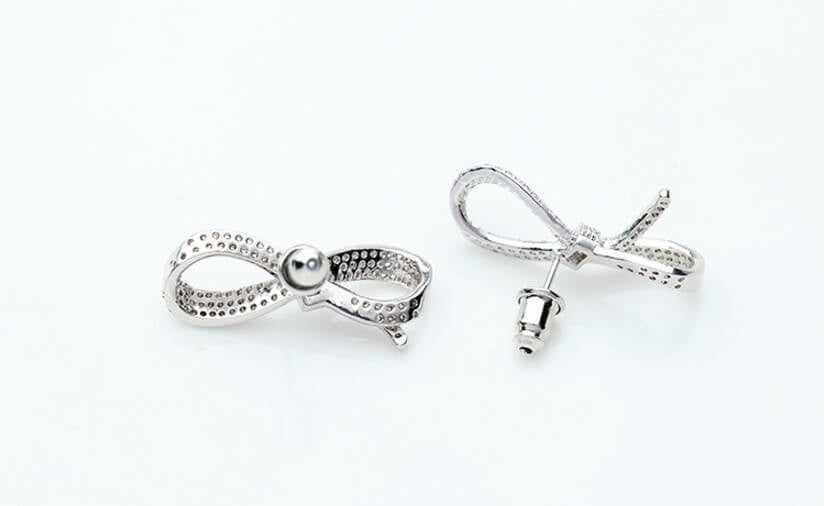 Bowknot Rendezvous Earrings