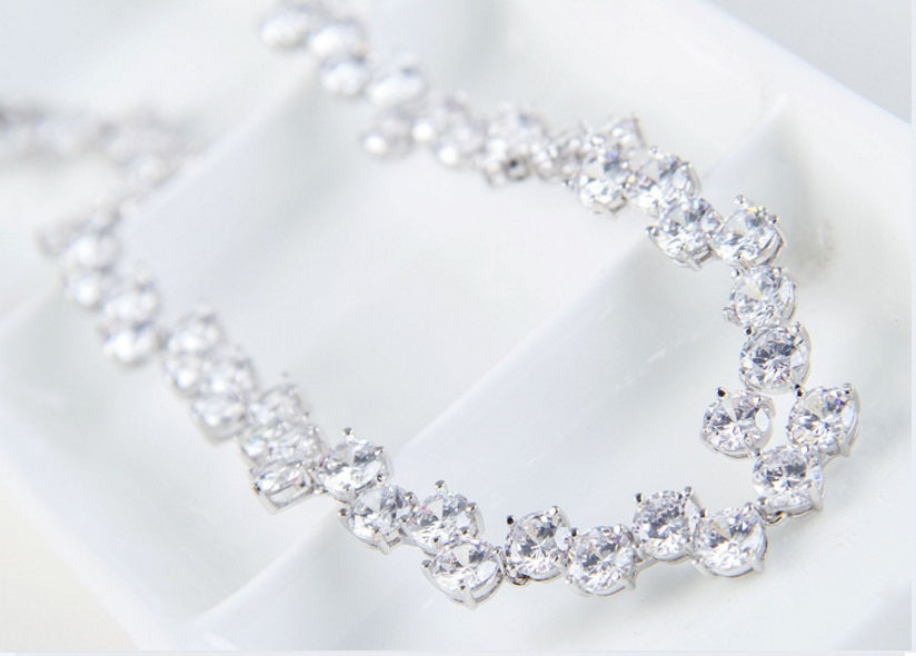Glitzy Luxury Bridal Jewelry Set