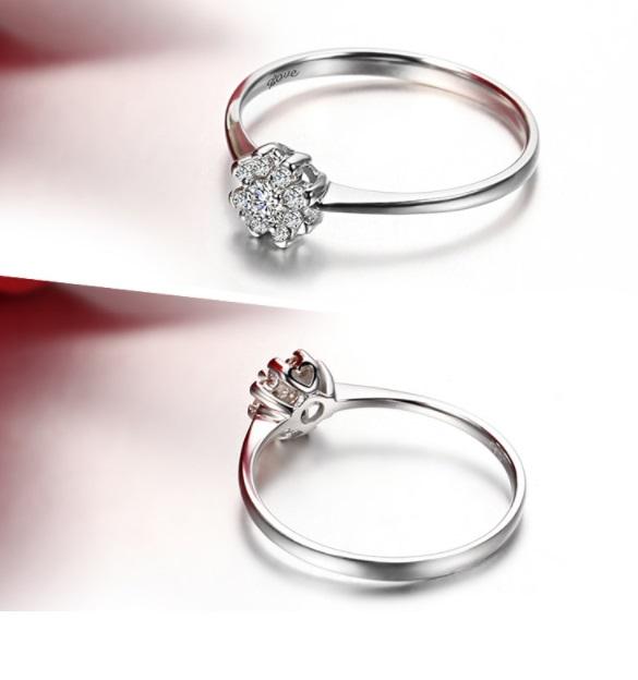 Dandelion Sparkle Ring