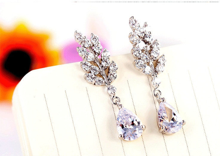 The Leaves Drop Earrings