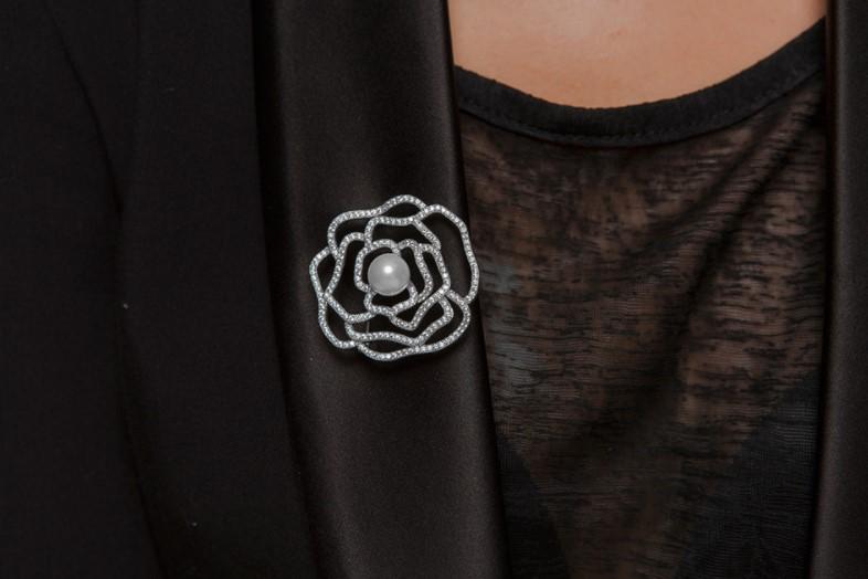 Pearl Amity Brooch