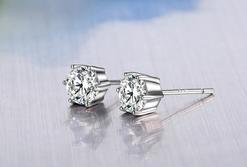 Classic Solitaire Stud Earrings - VivereRosse