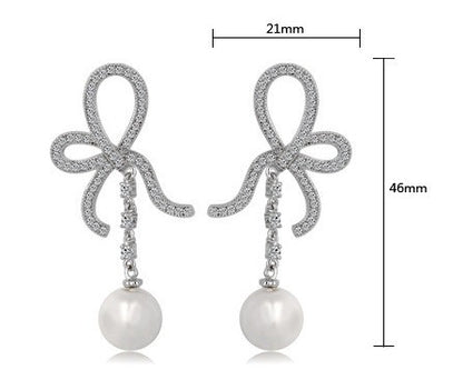 Glamorous Pearl Drop Earrings - VivereRosse