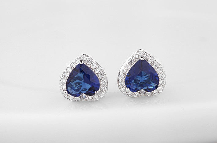 Love in Paris Stud Earrings - Crystal