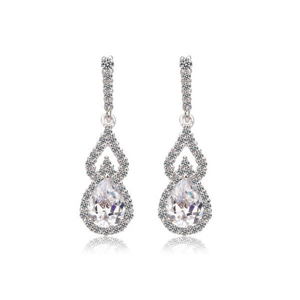Lorraine Teardrop Dangle Earrings - VivereRosse