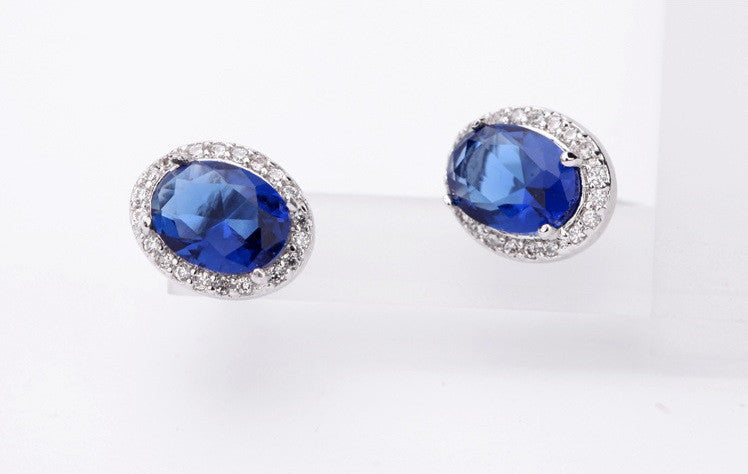 Oval Stud Earrings