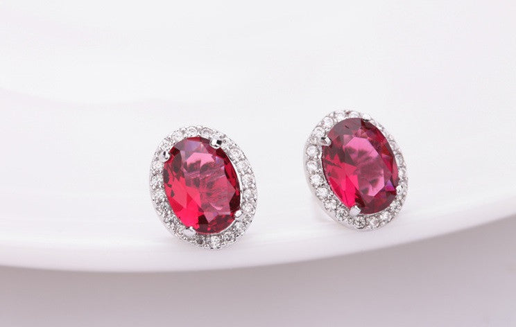 Oval Stud Earrings