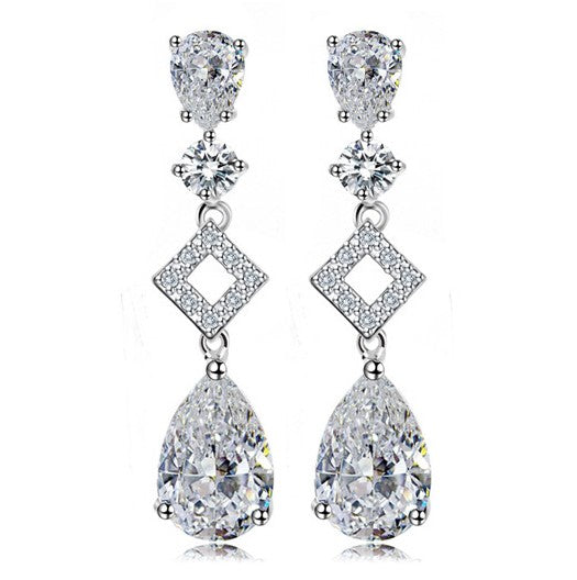 Splendid Dangle Earrings