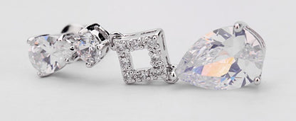 Splendid Dangle Earrings