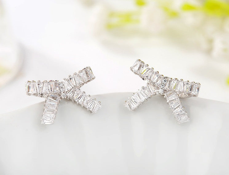 Beautiful Bow Stud Earrings - VivereRosse