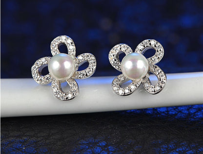 Flawless Pearl Stud Earrings