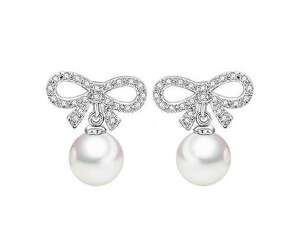 Dream Pearl Bow Stud Earrings