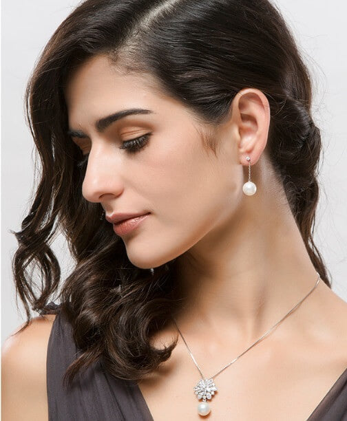Lucilia Pearl Droplet Earrings
