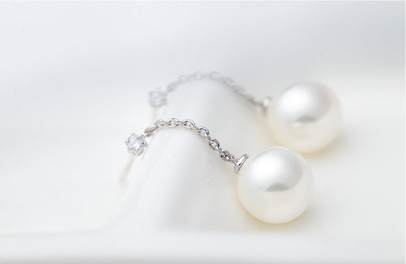 Lucilia Pearl Droplet Earrings