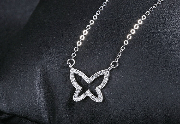 Glitter Fly Necklace - Silver