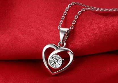 In Heart Necklace - VivereRosse