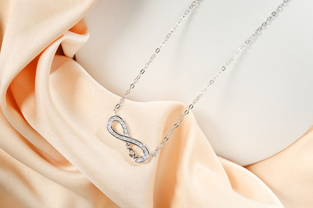 Infinity Mom Necklace Vivere Rosse