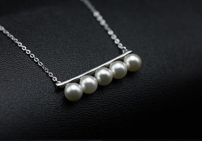 Pearly Bar Necklace