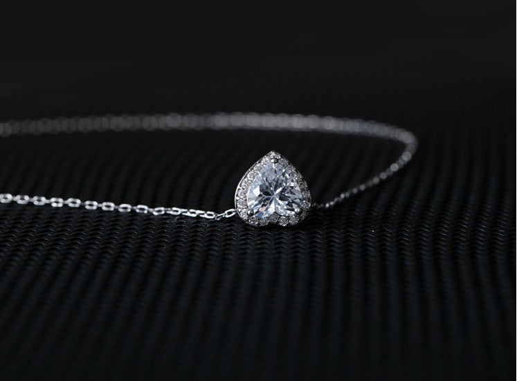 Love in Paris Necklace - VivereRosse