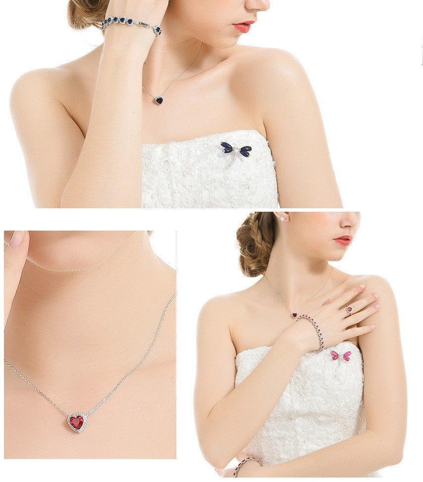 Love in Paris Necklace - VivereRosse