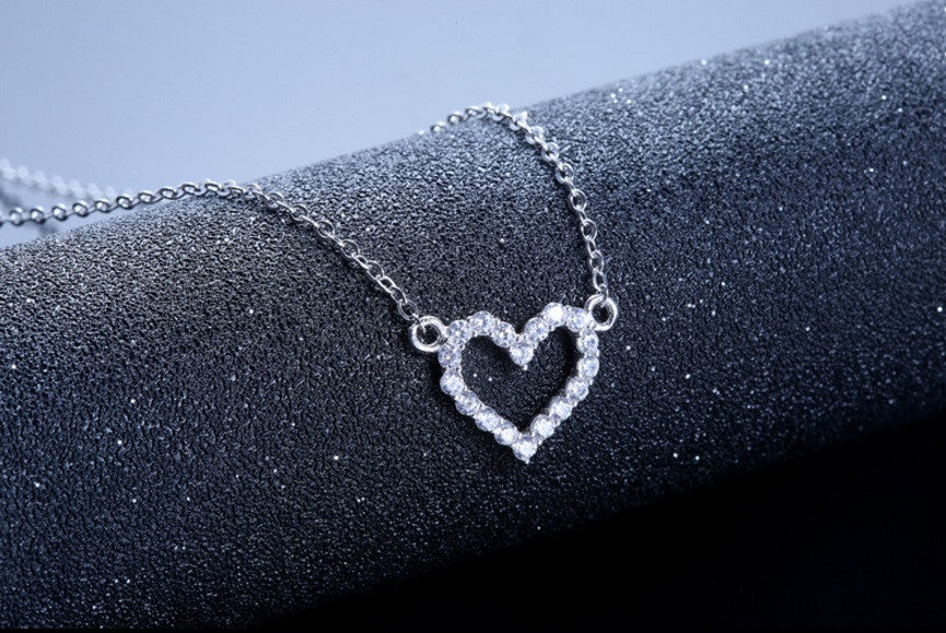 Dazzling Heart Necklace - VivereRosse