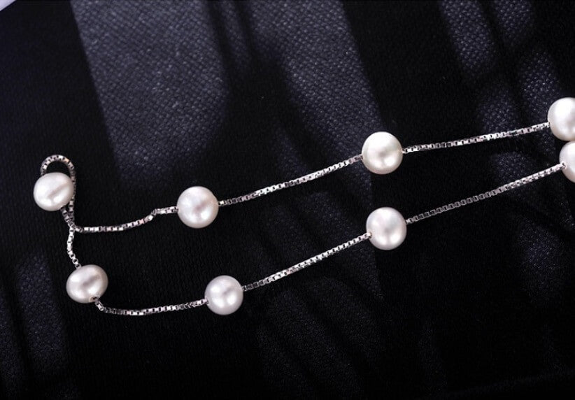 Snowy Dewdrops Pearl Necklace