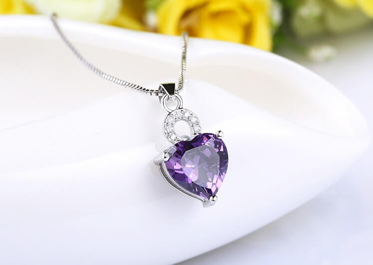 Solitaire Romance Necklace - Purple