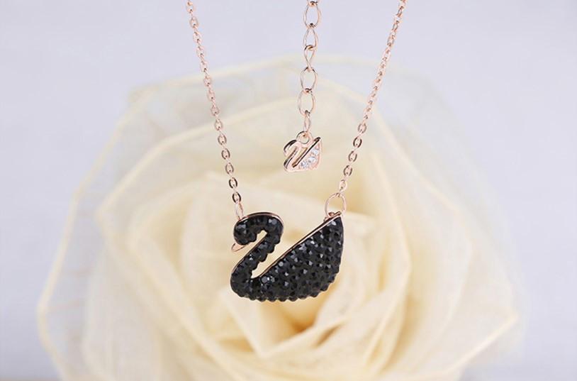 Black Swan Necklace