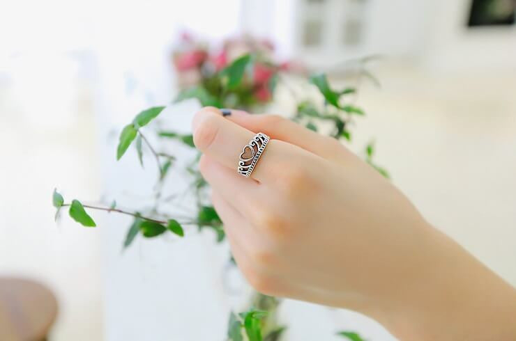 Love Wreath Ring