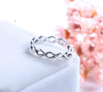 Silver Wreathe Ring