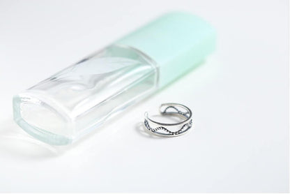 Ritzy Ripple Ring