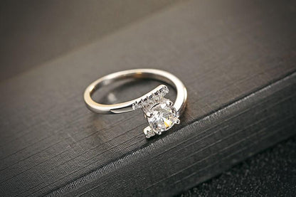 Luxur Gleam Ring