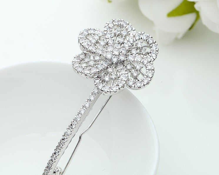 Primrose Hair Pin